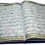 کتاب قرآن 120 حزب خط اشرفی تمام رنگی به همراه دو عدد جعبه چوبی